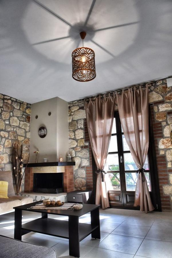 Sunstone Villas Psakoudia Bagian luar foto